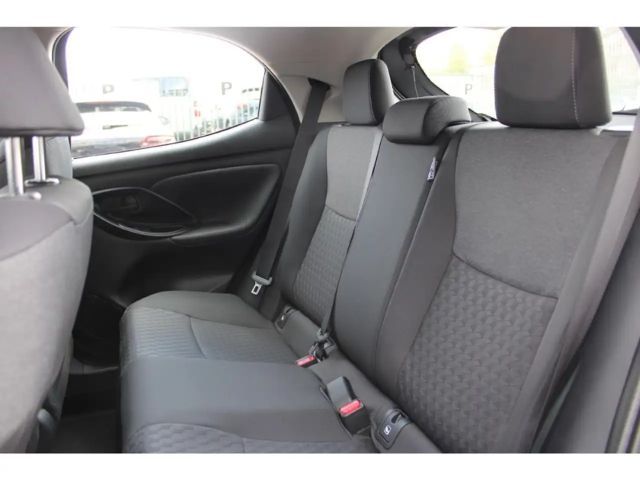 Toyota Yaris Comfort Hatchback Team D