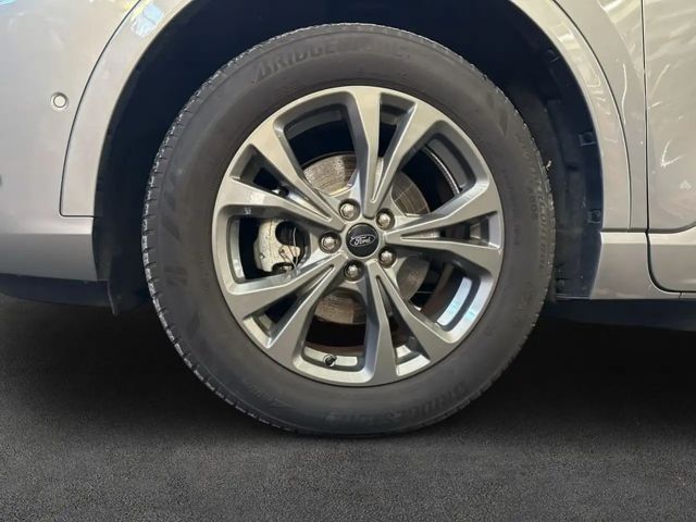 Ford Kuga Plug in Hybrid ST Line X