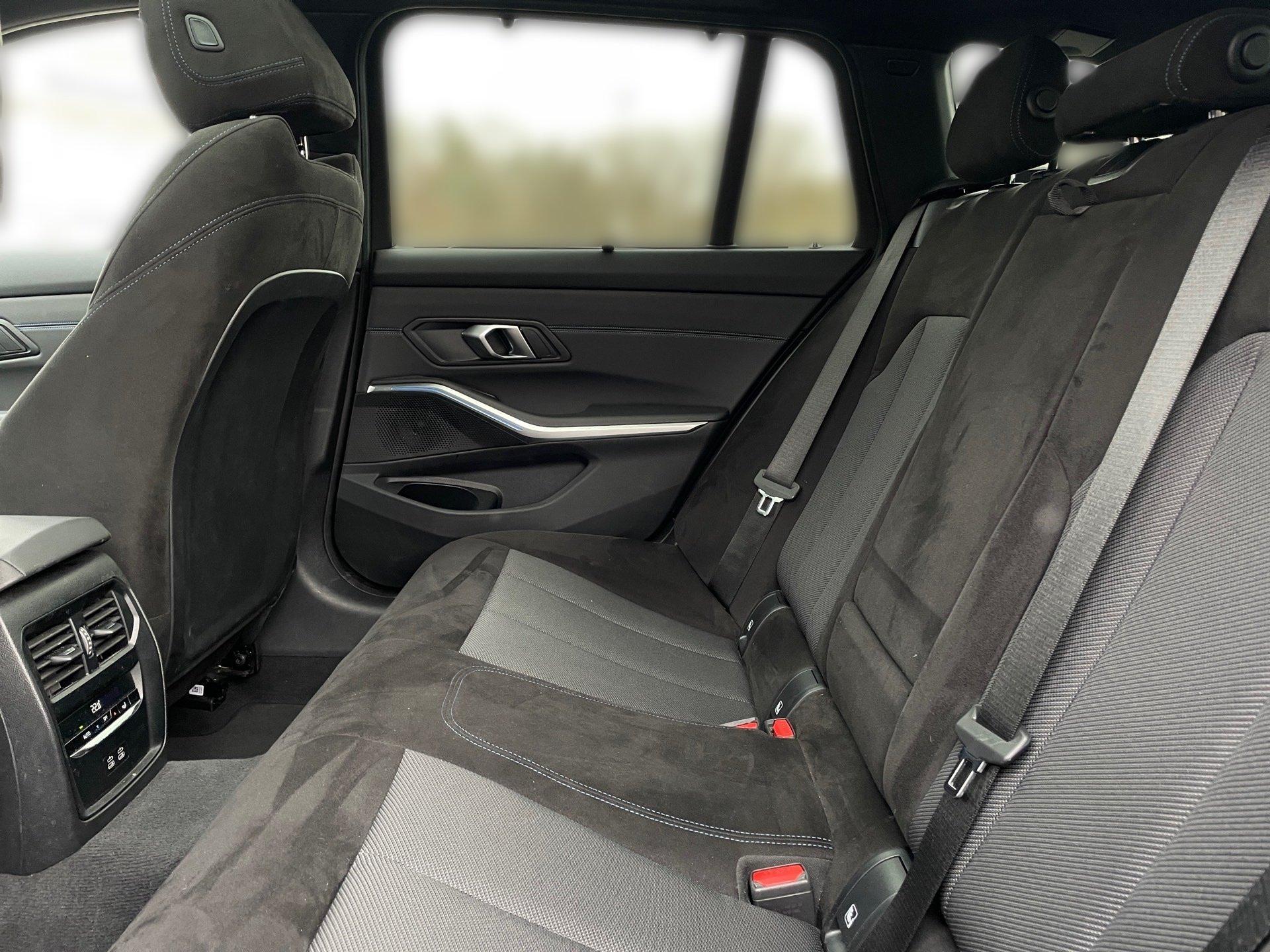 BMW 320 320d Touring xDrive