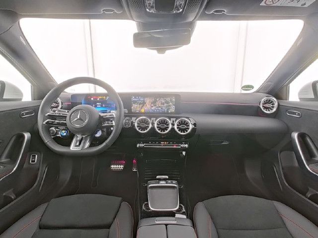 Mercedes-Benz A 35 AMG 4MATIC AMG Line