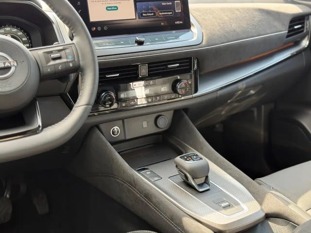Nissan Qashqai N-Design 1.3 mHEV AT Pano*20"*NAVI*E-Heck*SHZ*Head