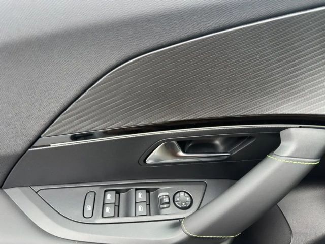 Peugeot 2008 EAT8 GT-Line