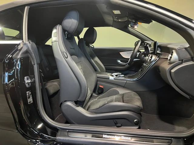 Mercedes-Benz C 200 AMG Line Cabriolet