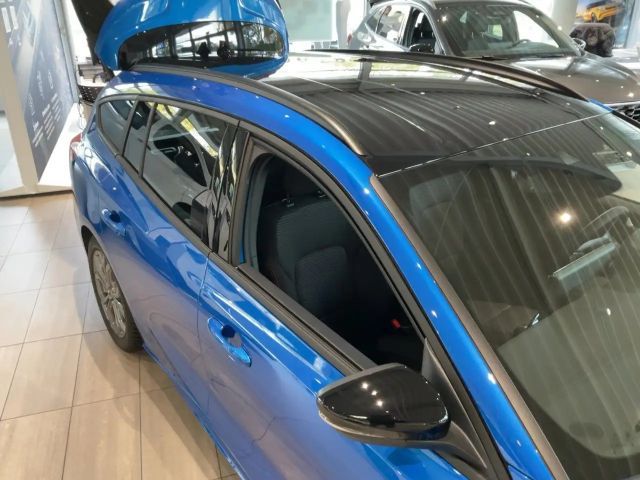 Ford Focus EcoBoost ST Line Wagon