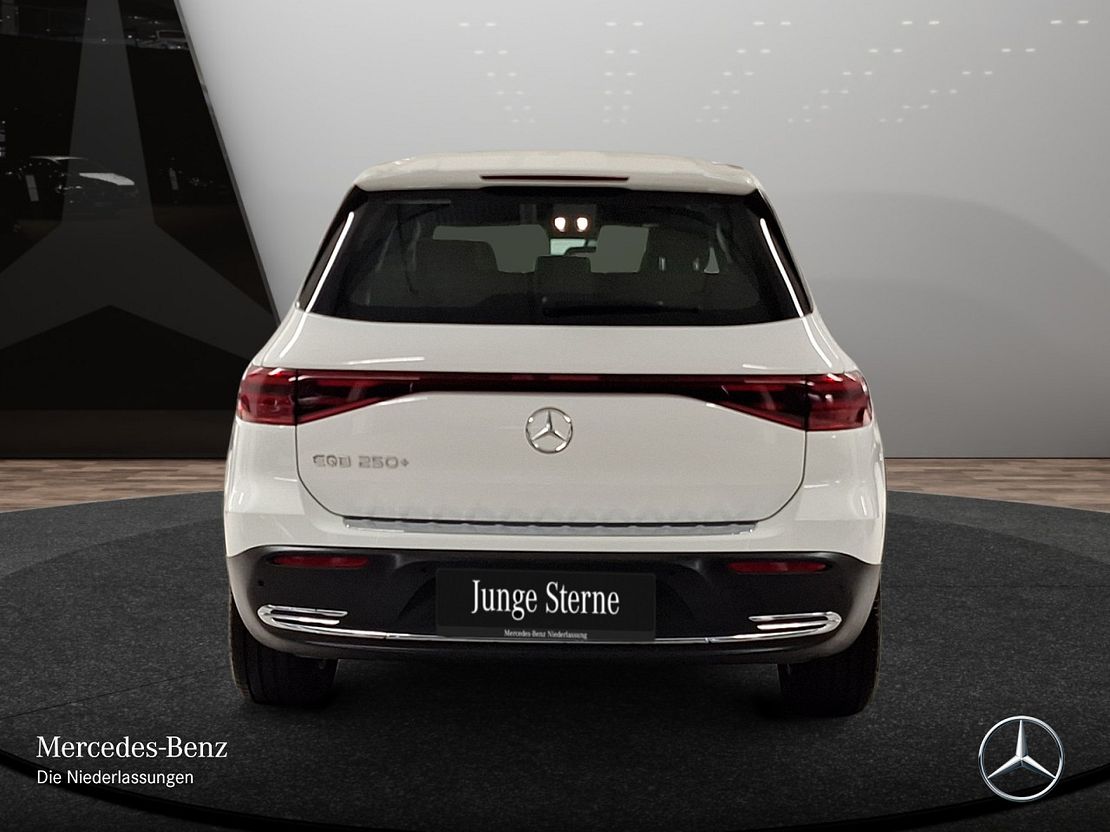 Mercedes-Benz EQB 250