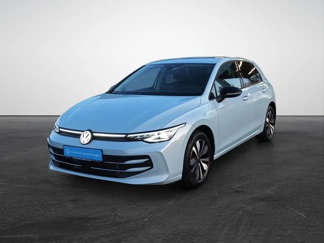 Volkswagen Golf 1.5 eTSI DSG