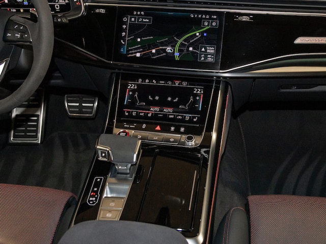 Audi RS Q8 Performance Quattro