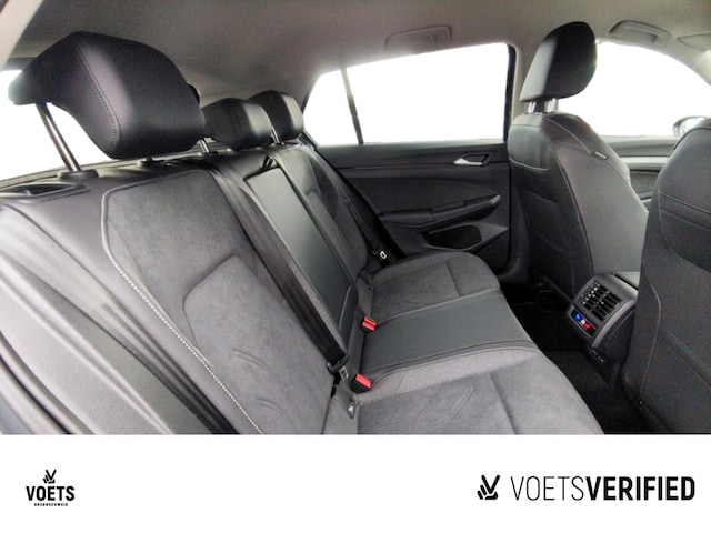 Volkswagen Golf 1.5 TSI Golf VIII Style