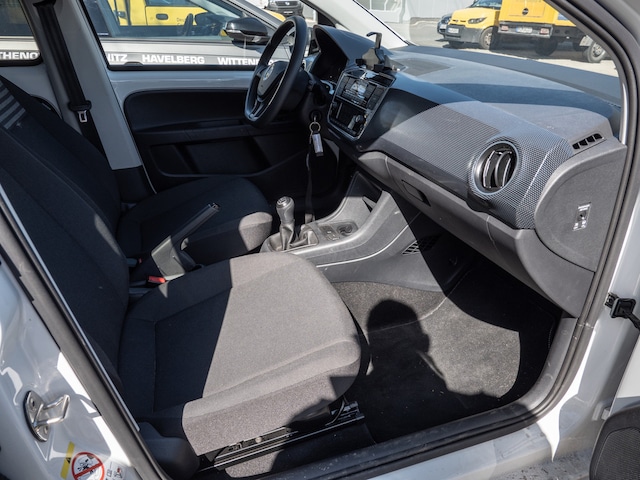 Volkswagen up! Style