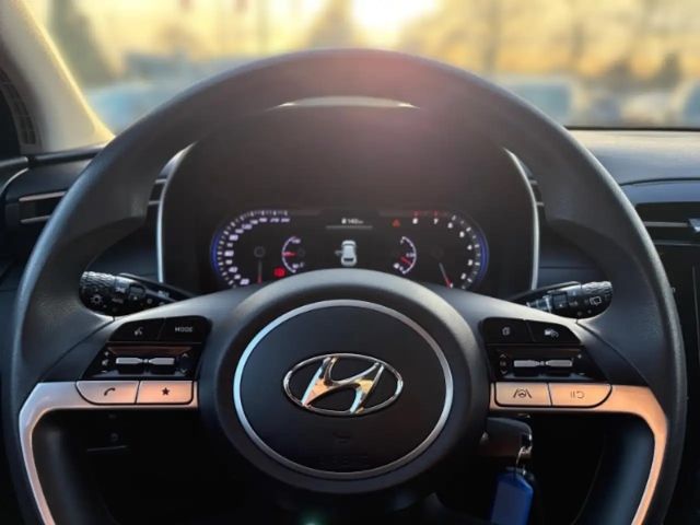 Hyundai Tucson 2WD Pure