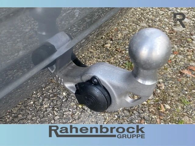 BMW 218 AHK - AUTOMATIK