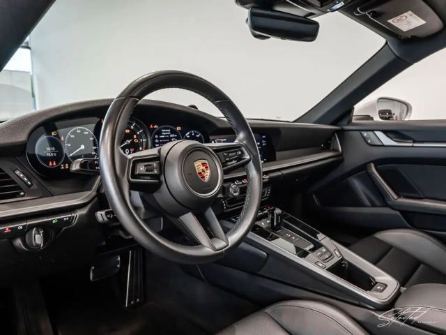 Porsche 911 4 Carrera Coupé