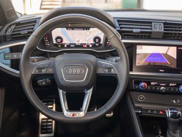 Audi Q3 35 TFSI S-Line