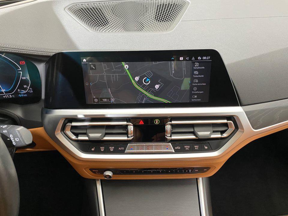 BMW 330 330e Touring