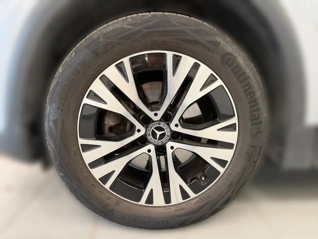 Mercedes-Benz GLA 200 4MATIC GLA 200 d