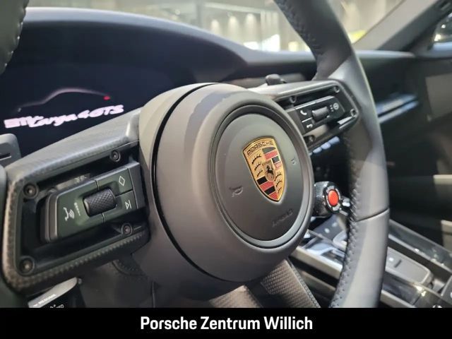 Porsche 992 4 Coupé GTS Targa