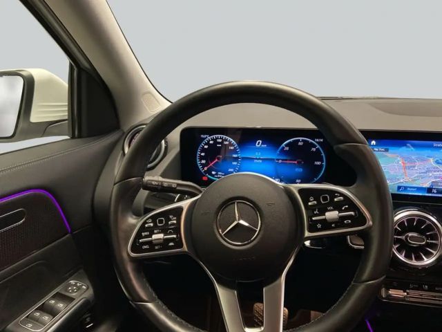 Mercedes-Benz EQA 300