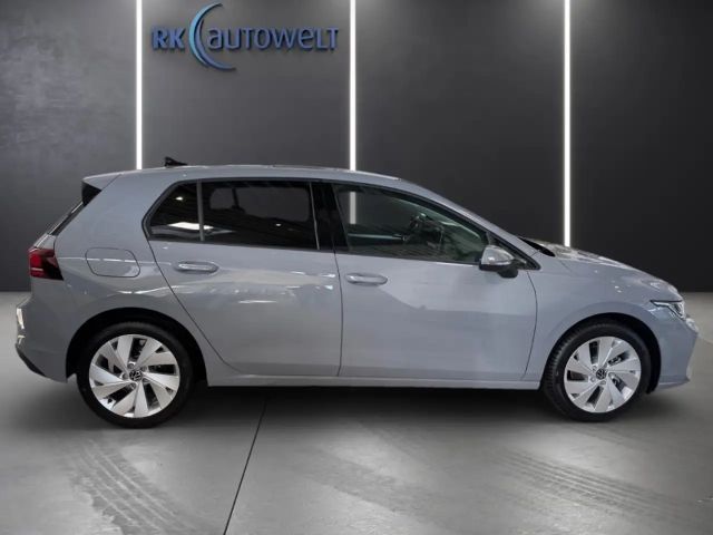 Volkswagen Golf 1.5 TSI Golf VIII Life