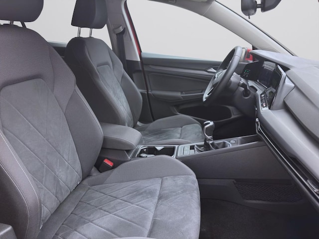 Volkswagen Golf 1.5 TSI Style Variant