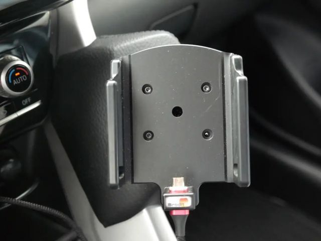 Mitsubishi Eclipse Cross +STAND-HEIZ./KlIMA+SHZ+LEDER+NAVI+