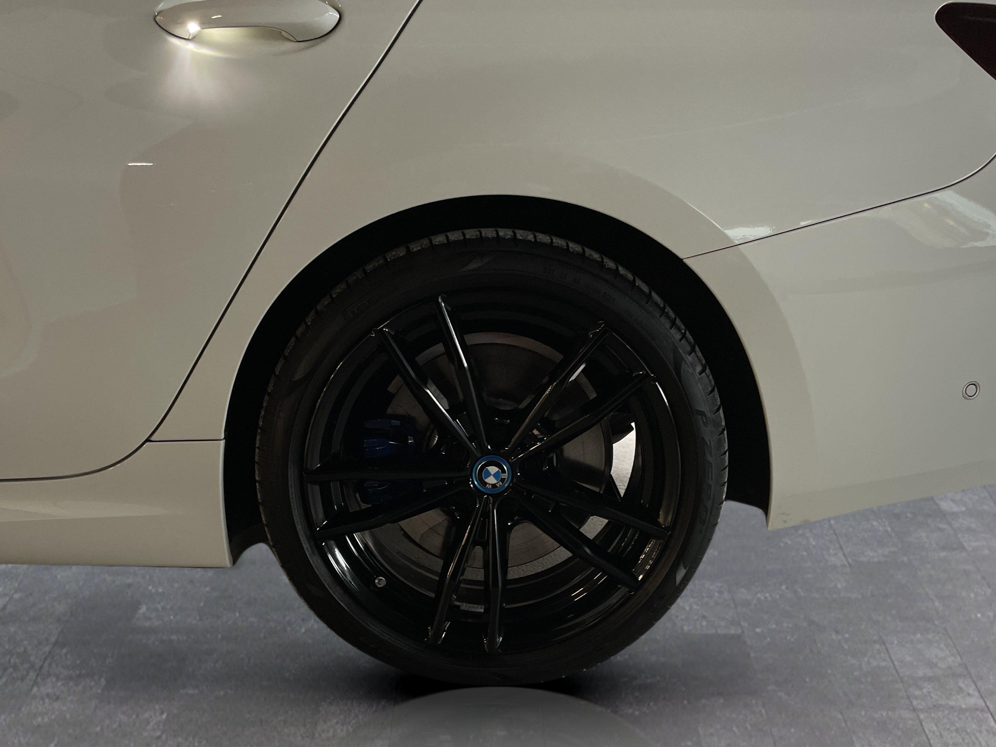 BMW 330 330e Touring