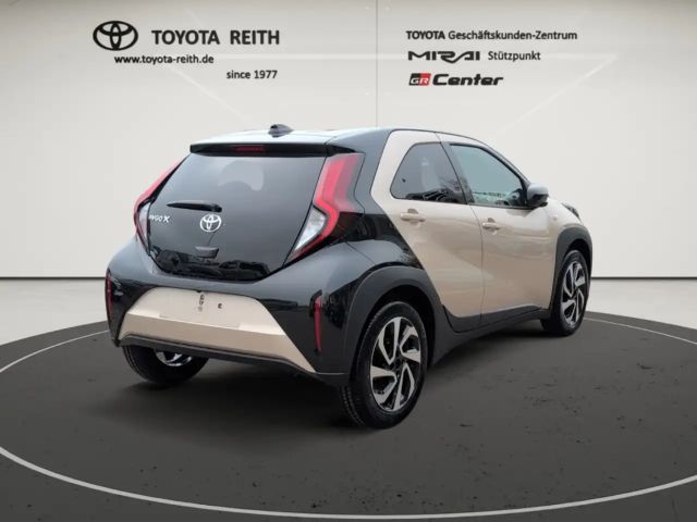 Toyota Aygo X Teamplayer CVT ACC Apple CarPlay Android Auto Musi