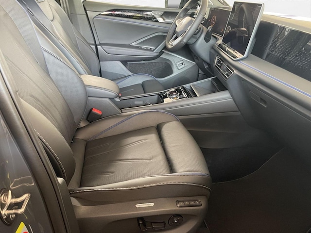 Volkswagen Tiguan 4Motion DSG R-Line