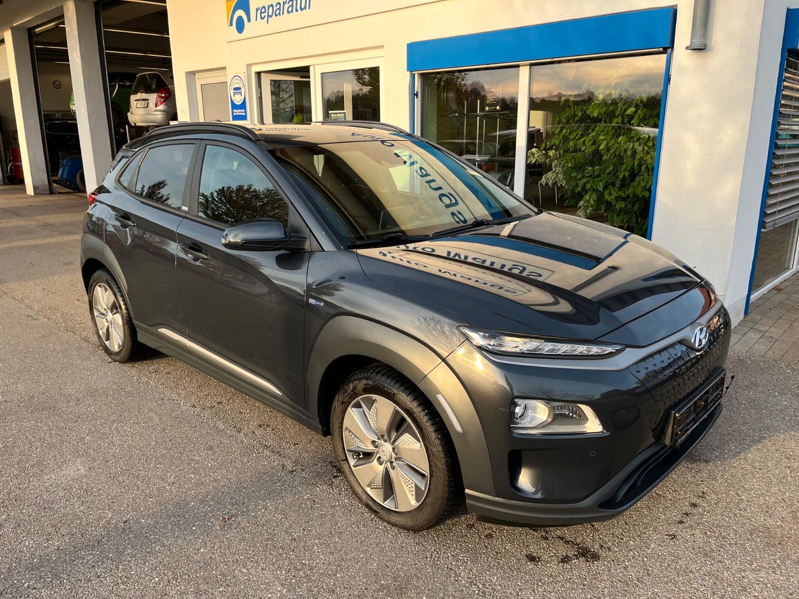 Hyundai Kona 2WD Electric