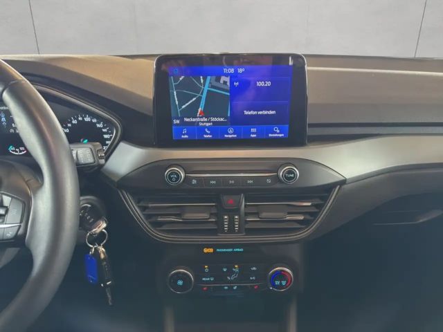 Ford Focus Cool & Connect EcoBoost Wagon