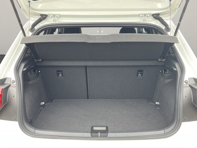 Volkswagen Polo 1.0 TSI DSG R-Line