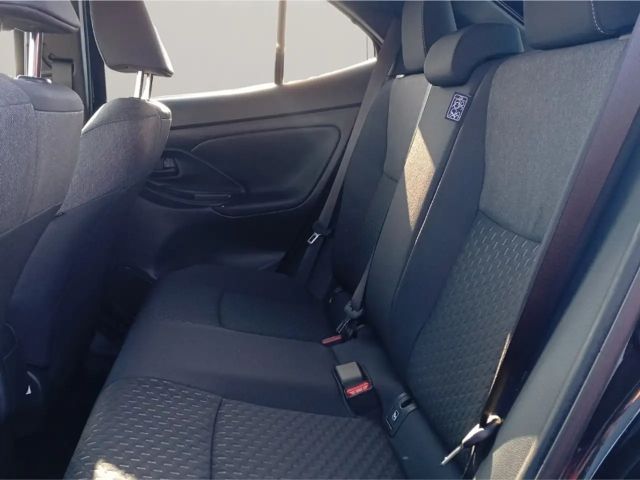 Toyota Yaris Cross TEAMPLAYER+SAFETY-P+WINTER-P+2025