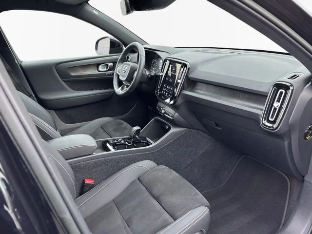 Volvo XC40 Dark Plus Recharge T4