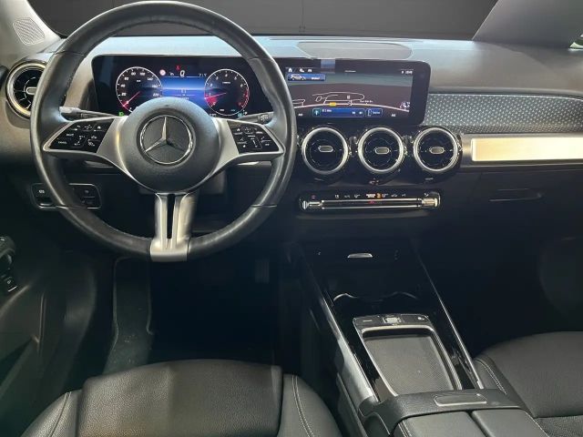 Mercedes-Benz GLB 250 4MATIC Progressive