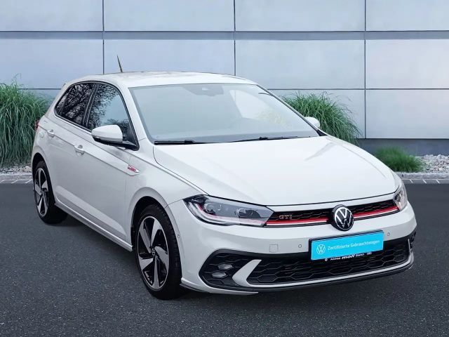 Volkswagen Polo 2.0 TSI DSG GTI