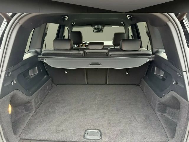 Mercedes-Benz GLB 200 AMG Line