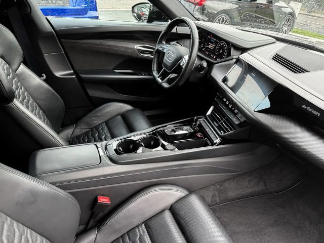 Audi e-tron GT Matrix/HuD/B&O/Allradlenk./air suspen.