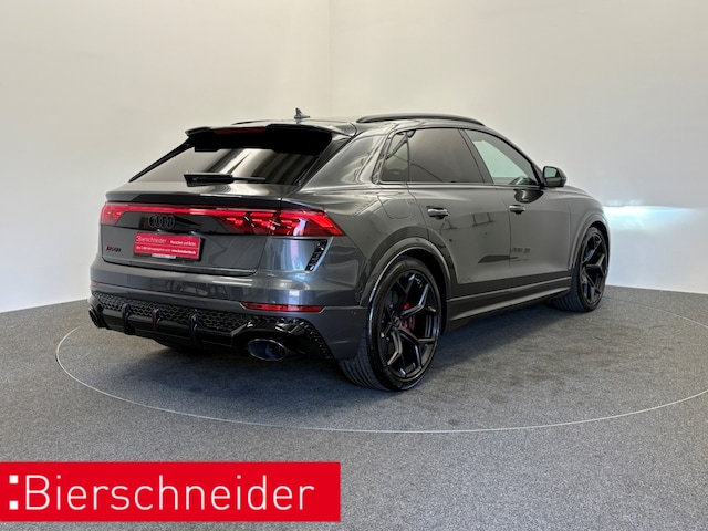 Audi RS Q8 Performance Quattro