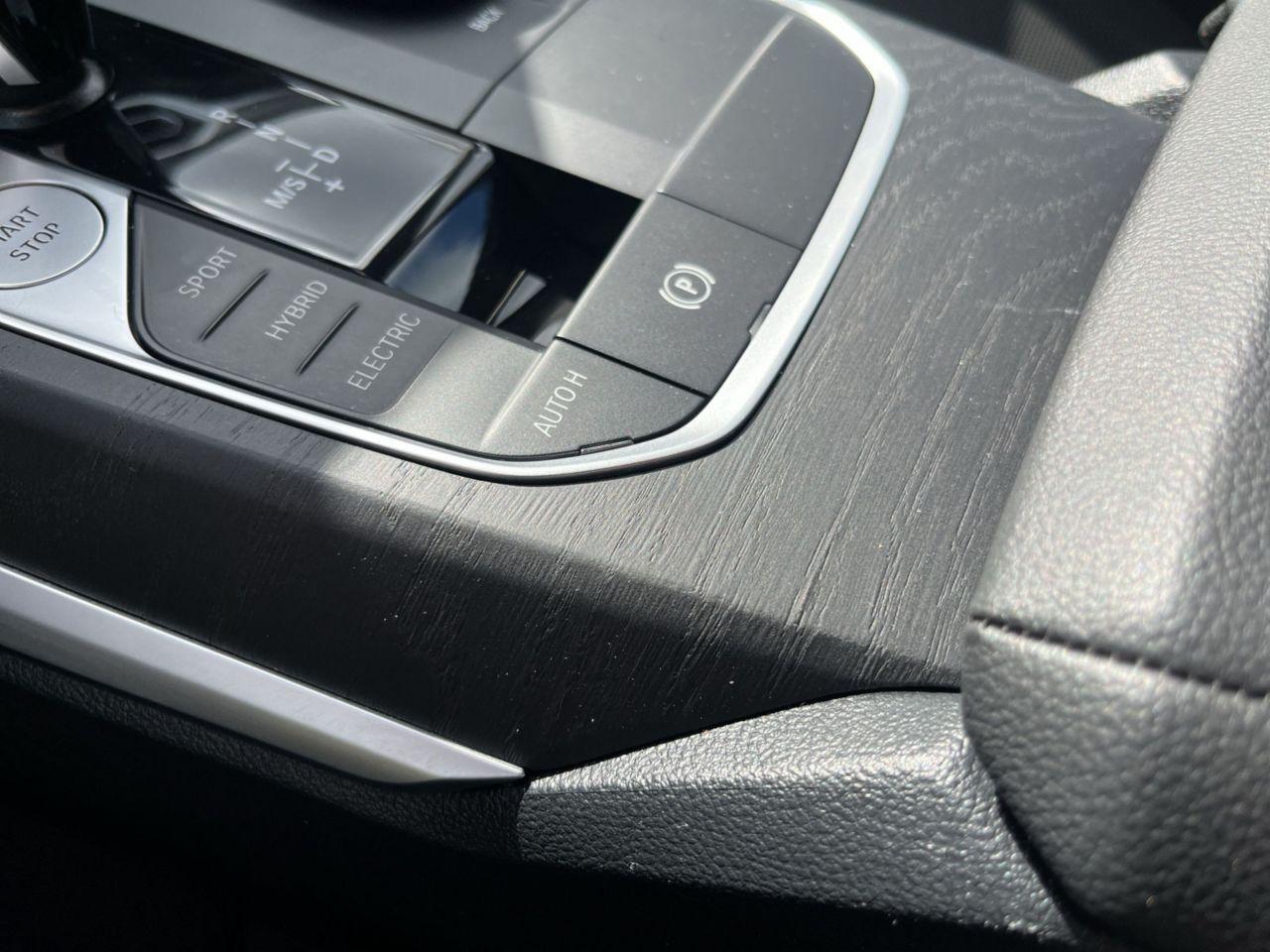 BMW 330 330e Sedan xDrive