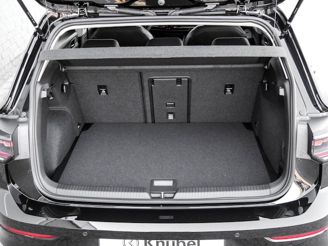 Volkswagen Golf 1.5 TSI Golf VIII IQ.Drive