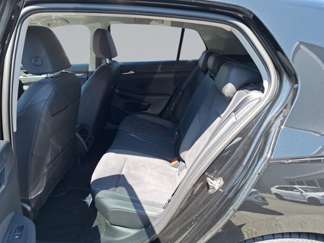 Volkswagen Golf 1.5 eTSI DSG Golf VIII