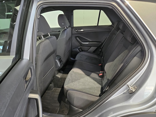 Volkswagen T-Roc 1.5 TSI DSG R-Line