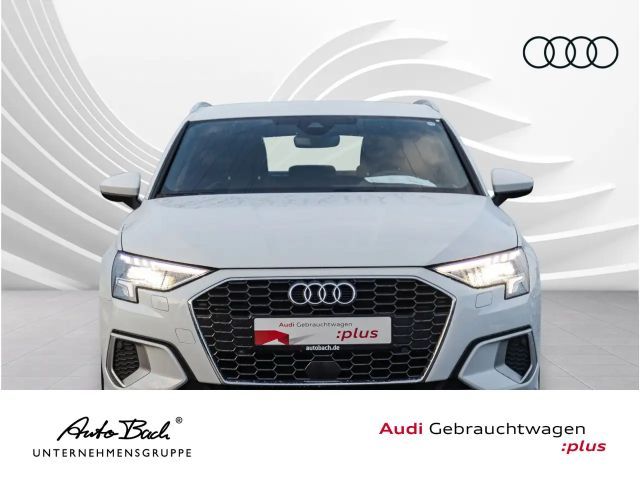 Audi A3 30 TFSI S-Tronic Sedan