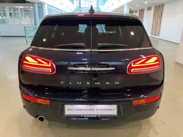 MINI Cooper Clubman Navi LED Rückfahrkamera Tempomat Sitzhzg PDC