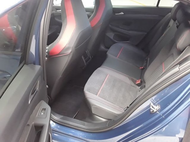 Volkswagen Golf 2.0 TSI DSG