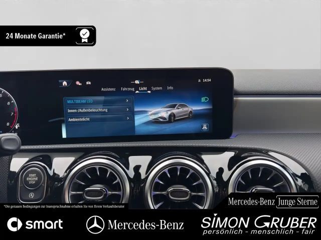 Mercedes-Benz A 35 AMG 4MATIC AMG Line