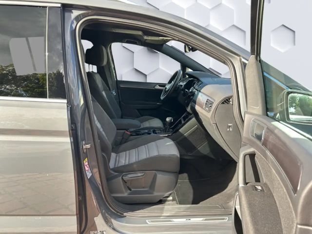 Volkswagen Touran 1.5 TSI DSG Highline