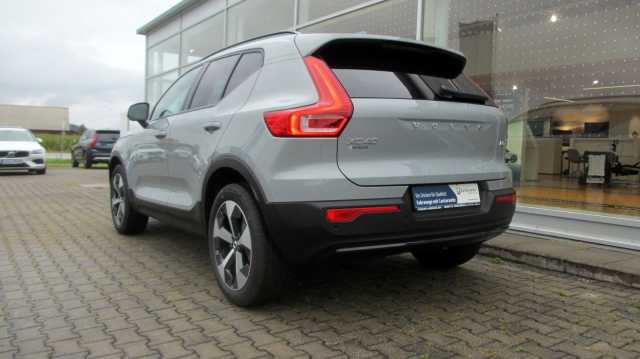 Volvo XC40 Dark Plus