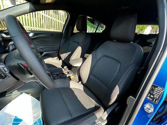 Ford Focus Limited ST Line