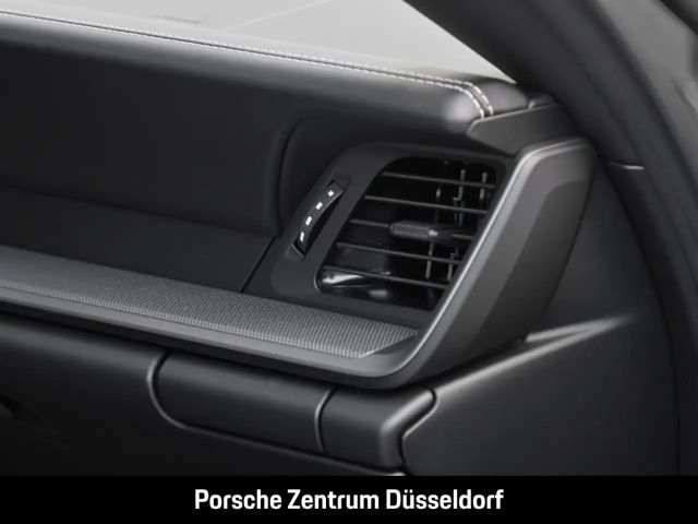 Porsche 992 Cabrio Carrera