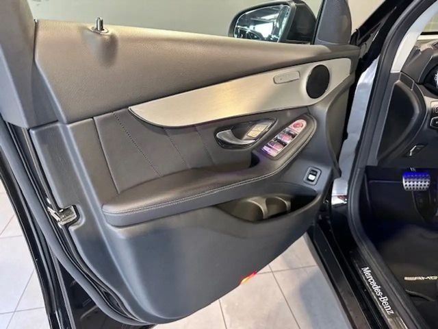 Mercedes-Benz GLC 300 4MATIC AMG Line